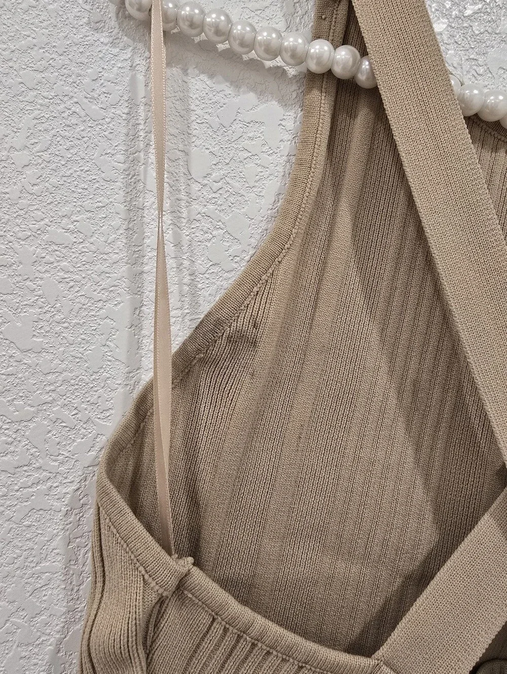 Nightfall Mini rib-knit bodycon round neck sleeveless Dress Linen Taupe L NWT - Picture 4 of 5